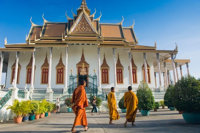 cambodia travel guides 9